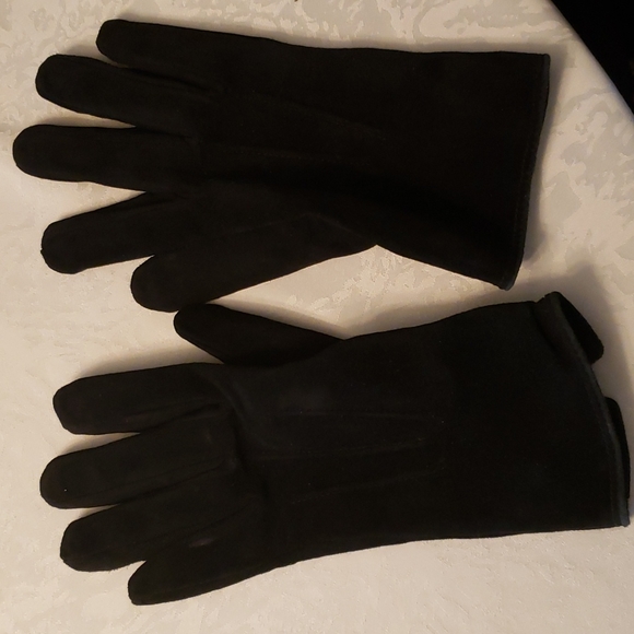 isotoner Accessories Isotoner Aris Womens Gloves Poshmark